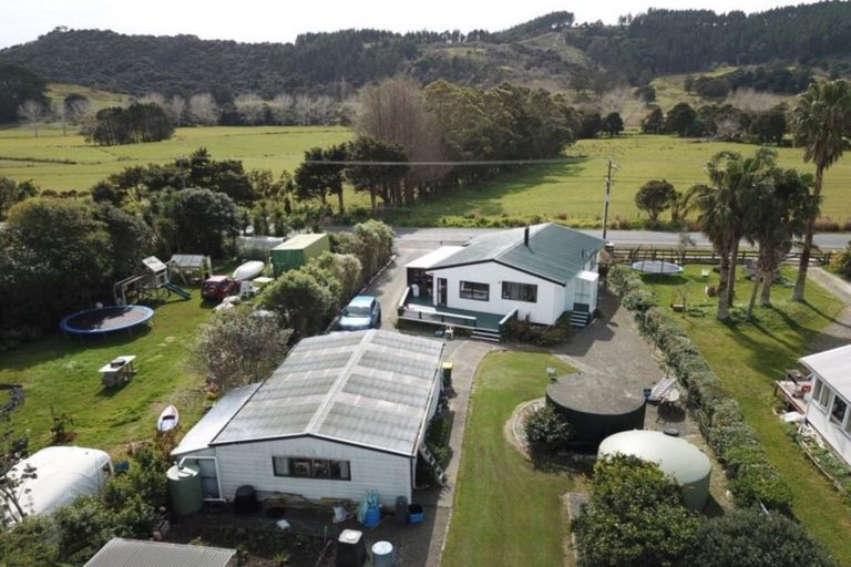 Photo of property in 1005 Pakiri Road, Pakiri, Wellsford, 0972