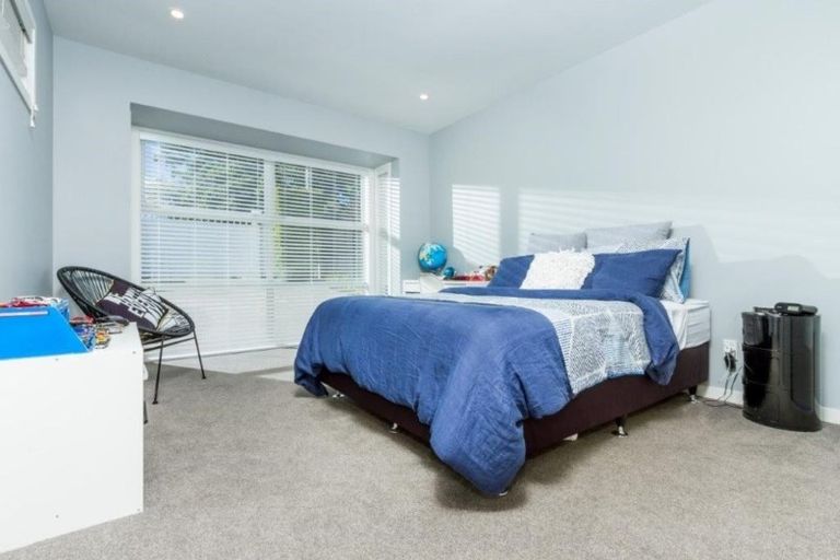 Photo of property in 12 Kitchener Road, Takapuna, Auckland, 0622
