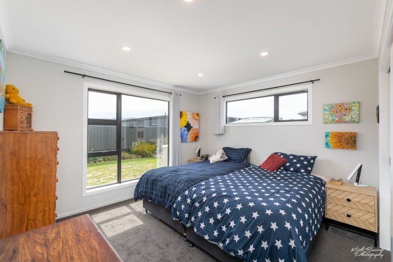 Photo of property in 44 Buddle Road, Wallaceville, Upper Hutt, 5018