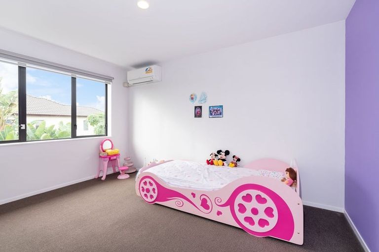 Photo of property in 117 Gracechurch Drive, Flat Bush, Auckland, 2016