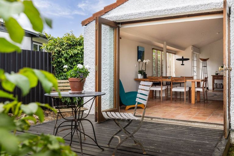 Photo of property in 1/509 Fitzroy Avenue, Hastings, 4122