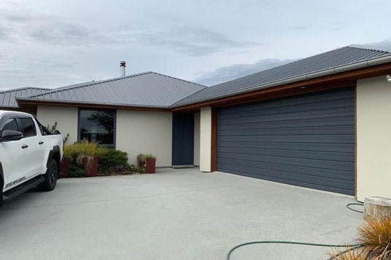 Photo of property in 5 Lancaster Lane, Waldronville, Dunedin, 9018