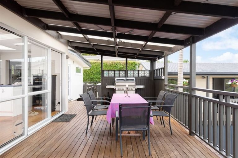 Photo of property in 150 Glengarry Road, Glen Eden, Auckland, 0602