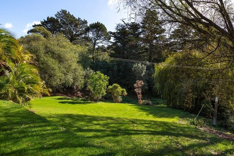 Photo of property in 7c Hobbs Road, Matakatia, Whangaparaoa, 0930