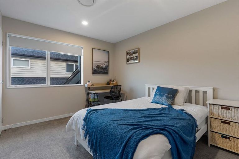 Photo of property in 17 Bounty Road, Long Bay, Auckland, 0630