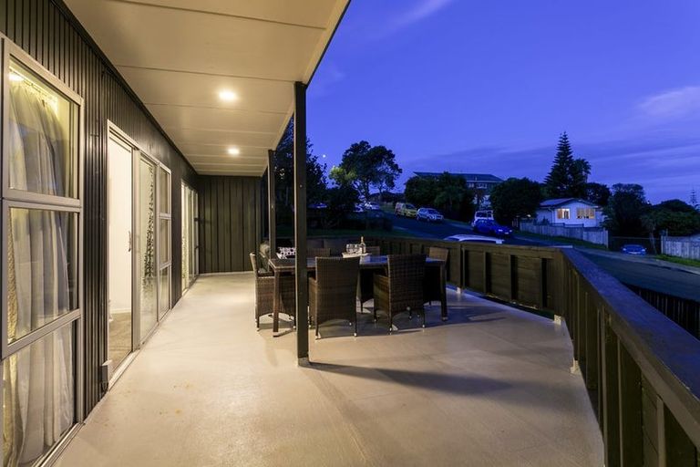 Photo of property in 3 Dunraven Place, Torbay, Auckland, 0630