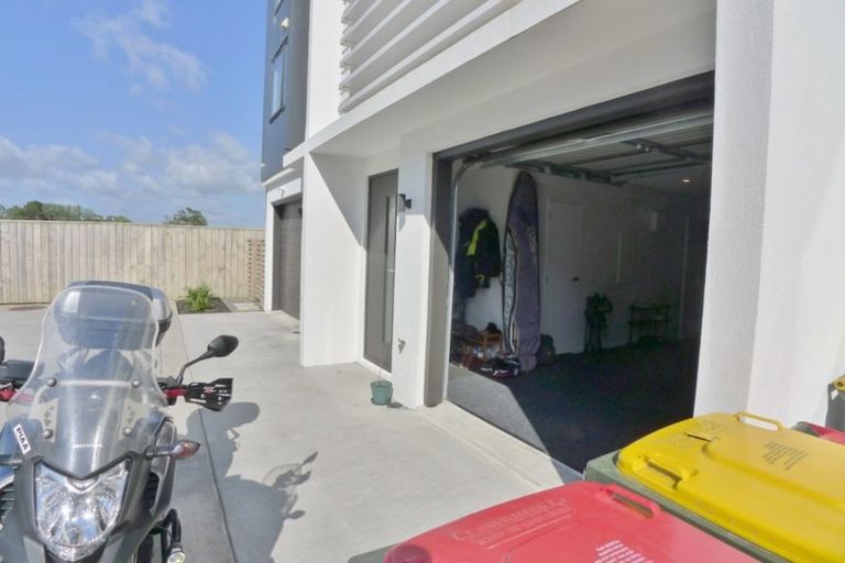 Photo of property in 19 Glenae Lane, Hobsonville, Auckland, 0618