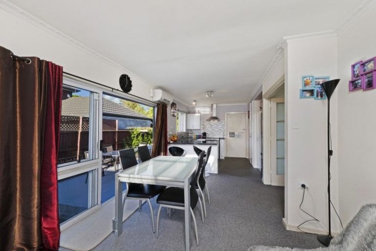 Photo of property in 2/6 Wentworth Street, Ilam, Christchurch, 8041