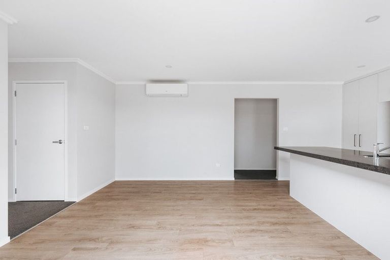 Photo of property in 12 Ridge Drive, Omokoroa, 3114