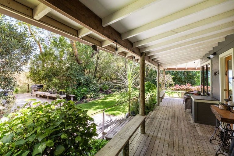 Photo of property in 40 Longview Road, Poraiti, Napier, 4182