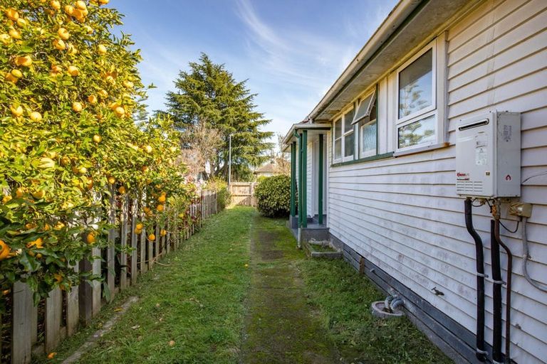 Photo of property in 1/45 Ross Crescent, Fairfield, Hamilton, 3214