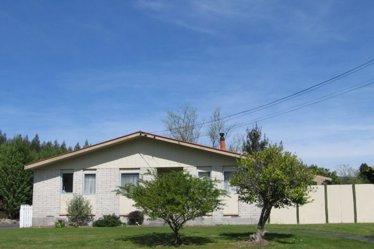 Photo of property in 13 Deborah Place, Mangakakahi, Rotorua, 3015