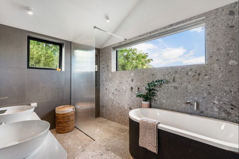 Photo of property in 33 Hanene Street, Saint Heliers, Auckland, 1071