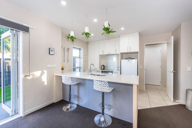 Photo of property in 535 Barbadoes Street, Edgeware, Christchurch, 8013