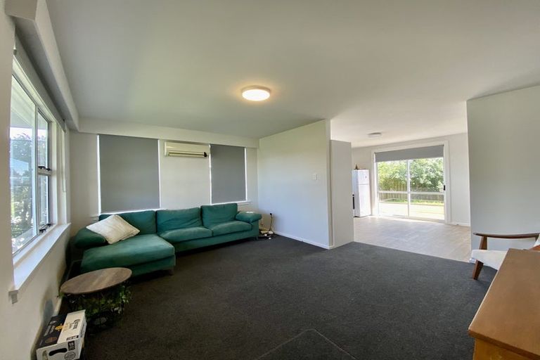 Photo of property in 1/172 Bowhill Road, New Brighton, Christchurch, 8083