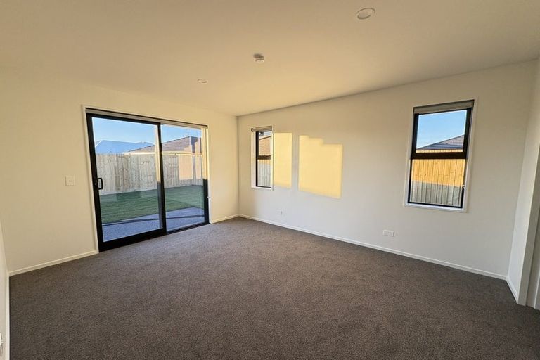 Photo of property in 12 Archibald Place, Halswell, 8025