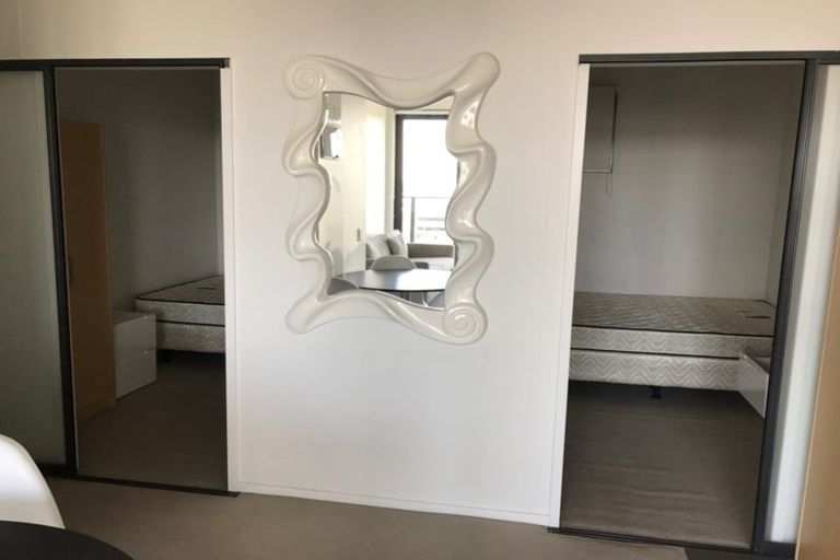 Photo of property in Twin Towers, 811/17 Putney Way, Manukau, Auckland, 2104