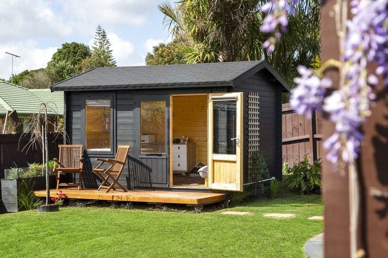 Photo of property in 59 Cabeleigh Drive, Helensville, 0800