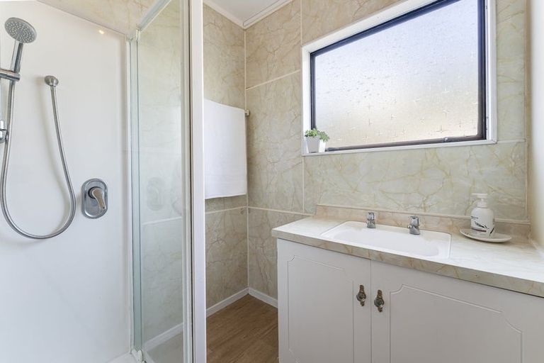 Photo of property in 2/17 Ranui Road, Stoke, Nelson, 7011