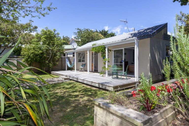 Photo of property in 29 Tui Road, Raumati Beach, Paraparaumu, 5032