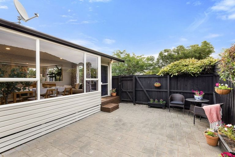 Photo of property in 20 Dunster Street, Burnside, Christchurch, 8053
