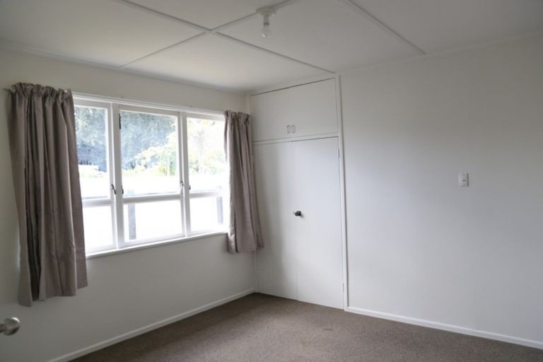 Photo of property in 33 Te Rangitautahanga Road, Turangi, 3334