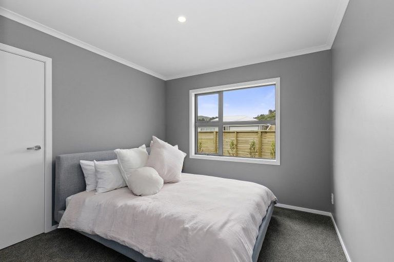 Photo of property in 135 Waipounamu Drive, Kelson, Lower Hutt, 5010