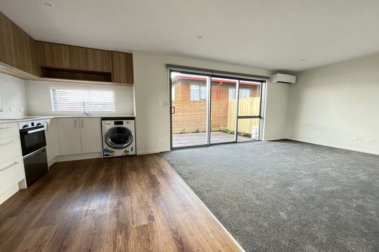 Photo of property in 1/43 Churton Crescent, Taita, Lower Hutt, 5011