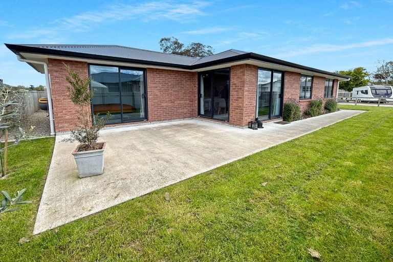 Photo of property in 24 Pitt Street, Pahiatua, 4910