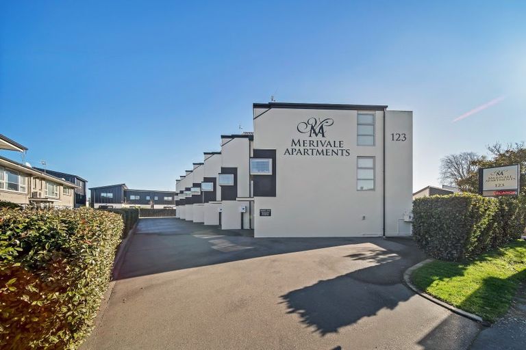 Photo of property in Merivale Manor Townhouse, 123d Papanui Road, Merivale, Christchurch, 8014