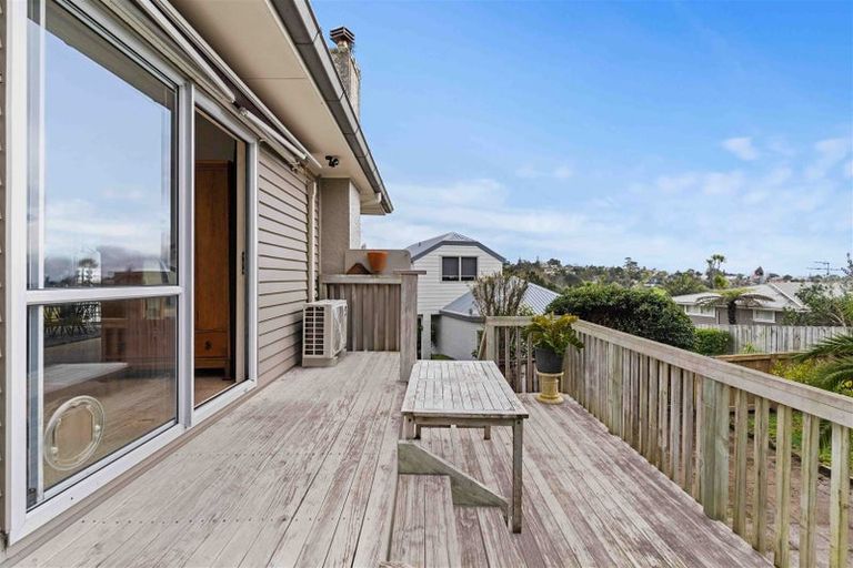 Photo of property in 1/161a Mokoia Road, Birkenhead, Auckland, 0626
