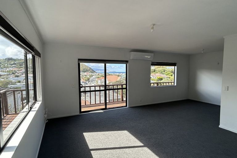 Photo of property in 34a Severn Street, Island Bay, Wellington, 6023