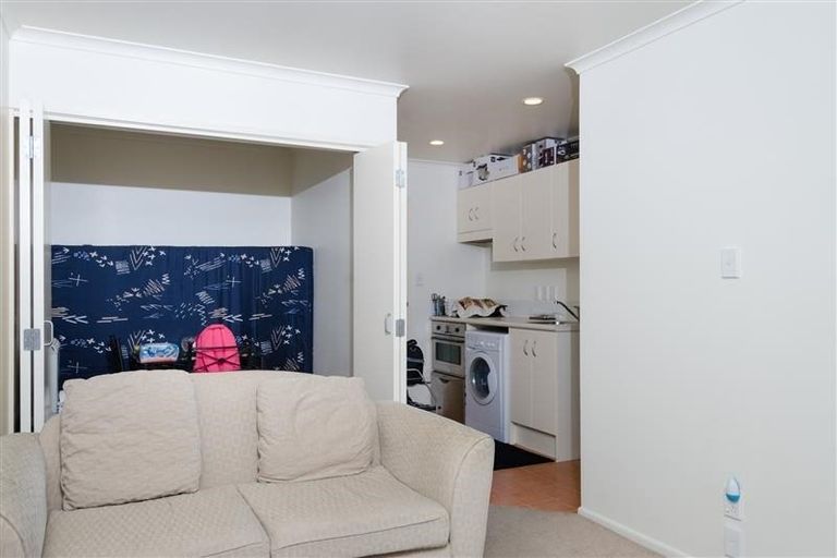 Photo of property in 3e/30 Westward Ho, Glen Eden, Auckland, 0602