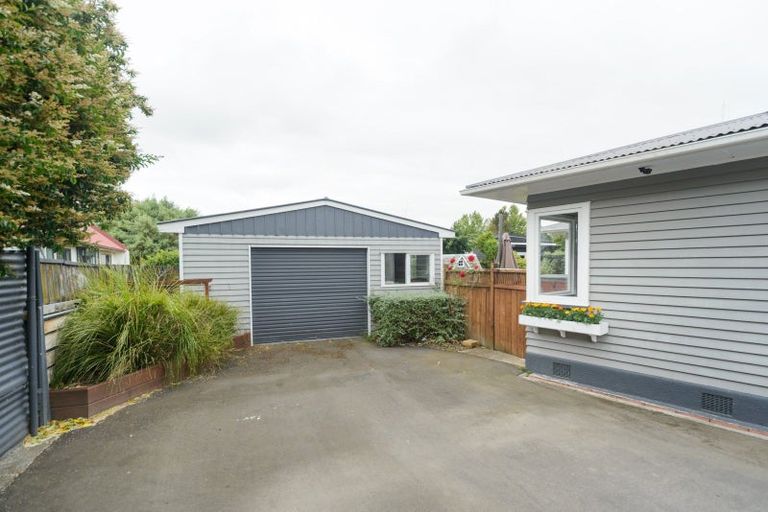 Photo of property in 21 Slacks Road, Awapuni, Palmerston North, 4412