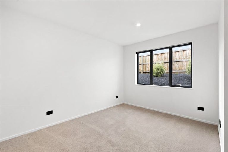 Photo of property in 24 Sarikei Avenue, Northwood, Christchurch, 8051