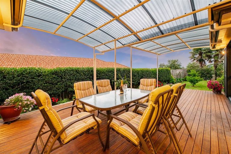 Photo of property in 6 Leafield Crescent, Henderson, Auckland, 0612