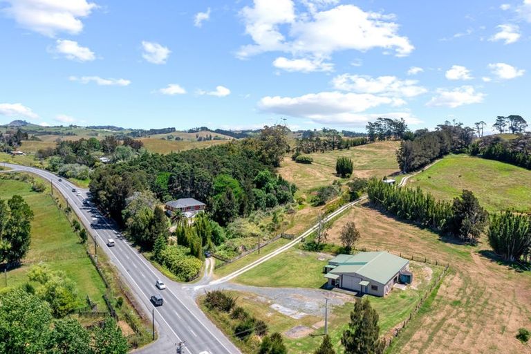 Photo of property in 115 State Highway 1, Wellsford, 0974