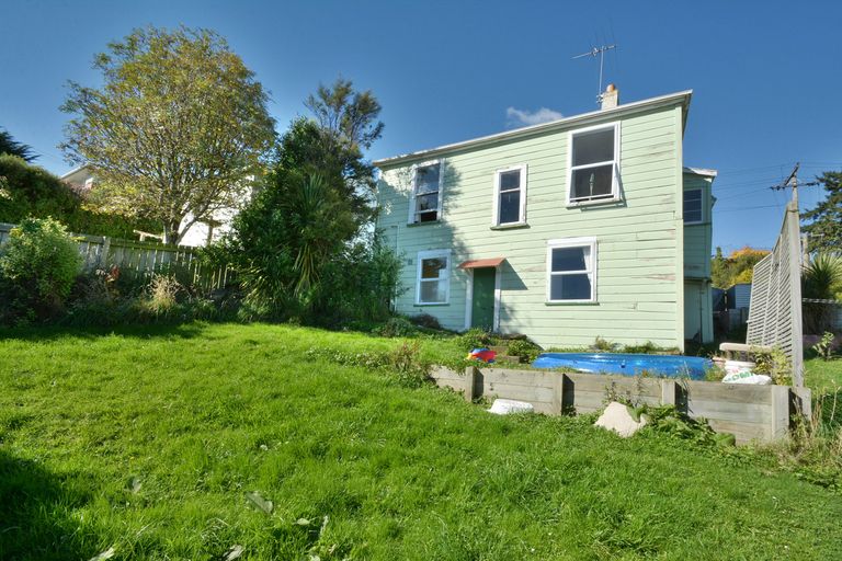Photo of property in 75 Walton Street, Kaikorai, Dunedin, 9010