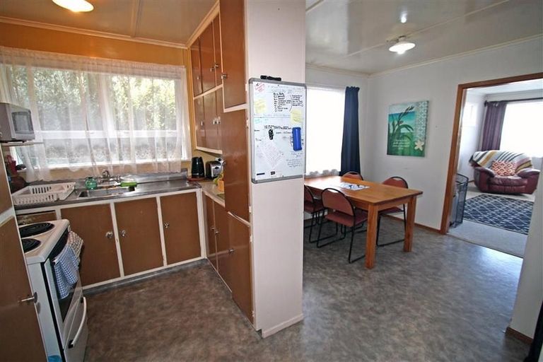 Photo of property in 11 Clearmont Crescent, Blagdon, New Plymouth, 4310