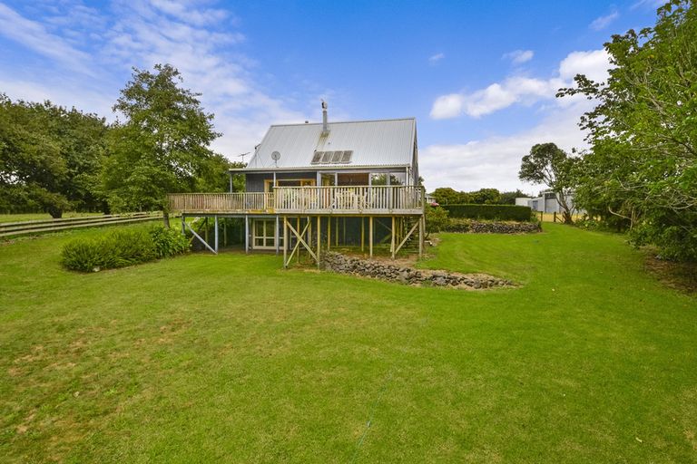 Photo of property in 248 Whangarata Road, Tuakau, 2694