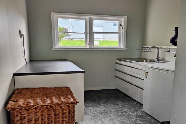 Photo of property in 29a Wharfe Street, South Hill, Oamaru, 9400