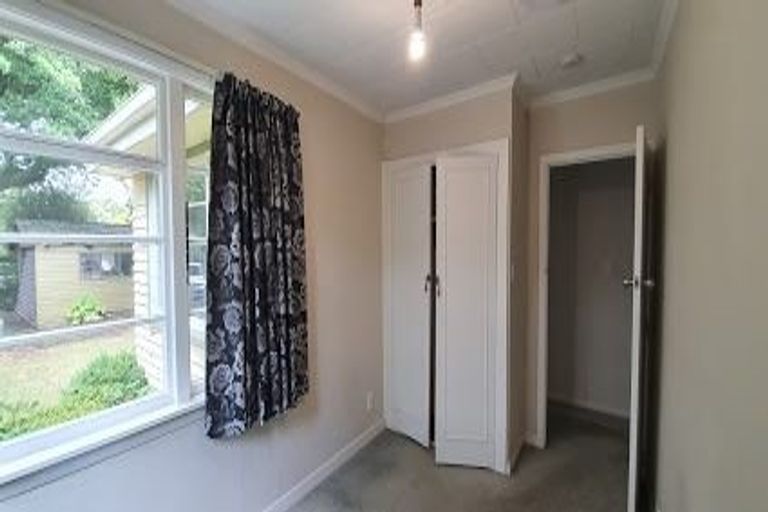 Photo of property in 43 Kirkwood Avenue, Upper Riccarton, Christchurch, 8041
