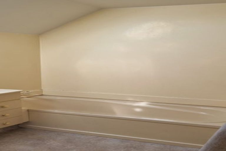 Photo of property in 1/321 Greers Road, Bishopdale, Christchurch, 8053