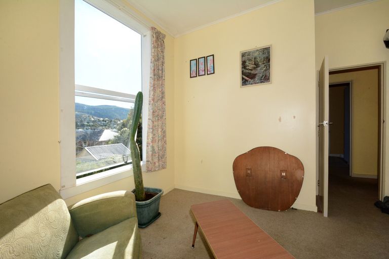 Photo of property in 75 Walton Street, Kaikorai, Dunedin, 9010