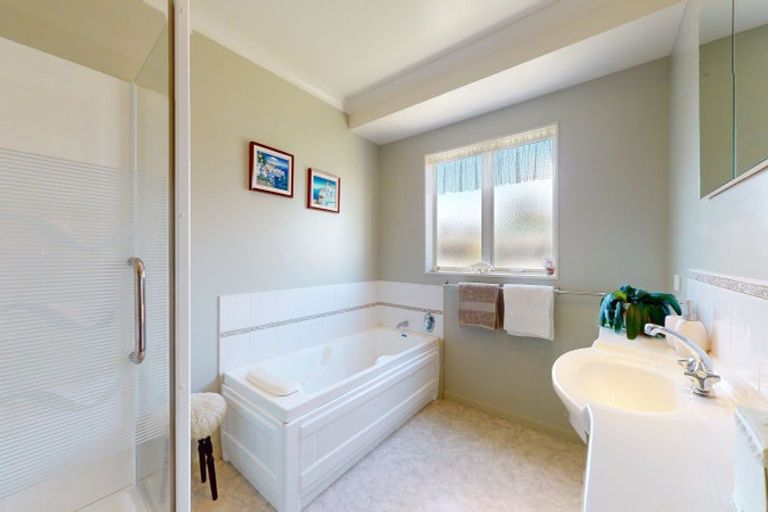 Photo of property in 50 York Street, Levin, 5510