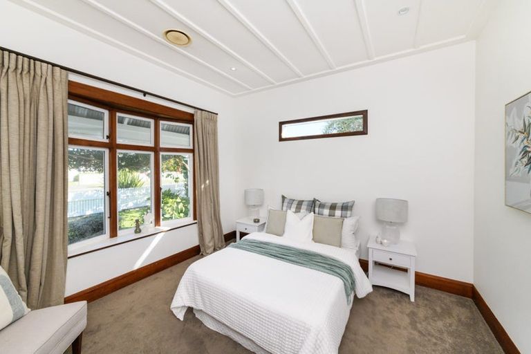 Photo of property in 17 Millar Street, Terrace End, Palmerston North, 4410