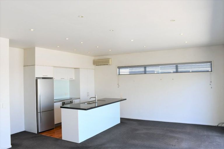 Photo of property in 2/23 Marama Street, Frankton, Hamilton, 3204