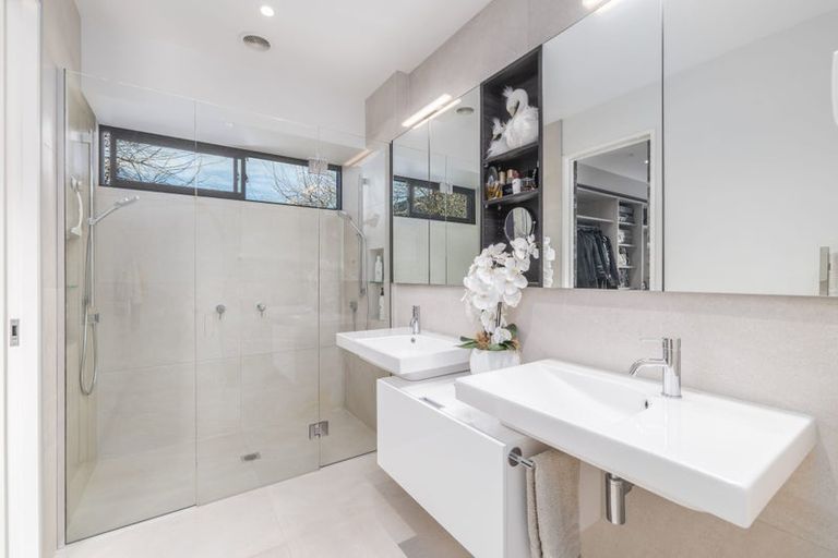 Photo of property in 15 Ashford Avenue, Prebbleton, 7604