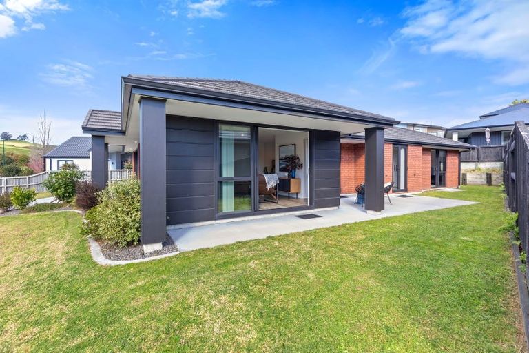 Photo of property in 128 Adler Drive, Ohauiti, Tauranga, 3112