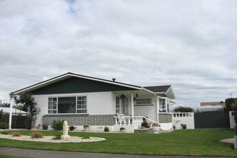 Photo of property in 15 Derby Street, Stoke, Nelson, 7011